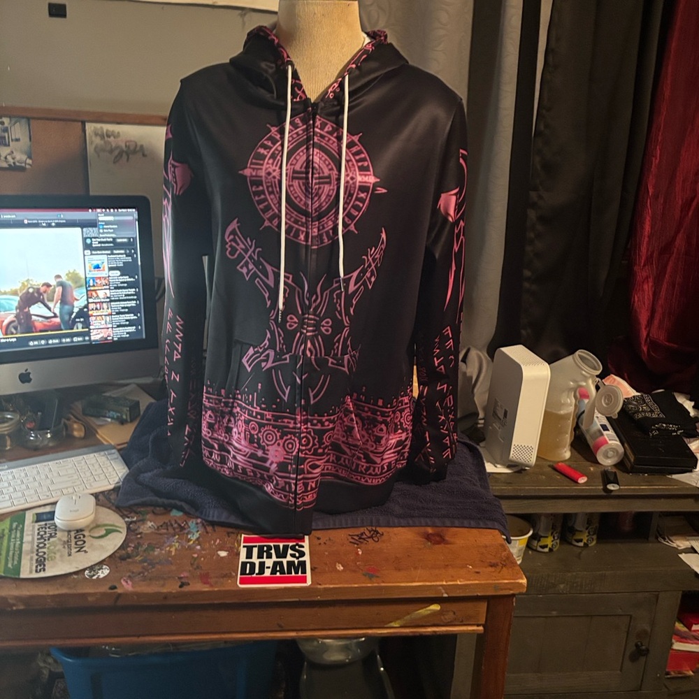 Elegant Black and Pink Long Sleeve Dress
